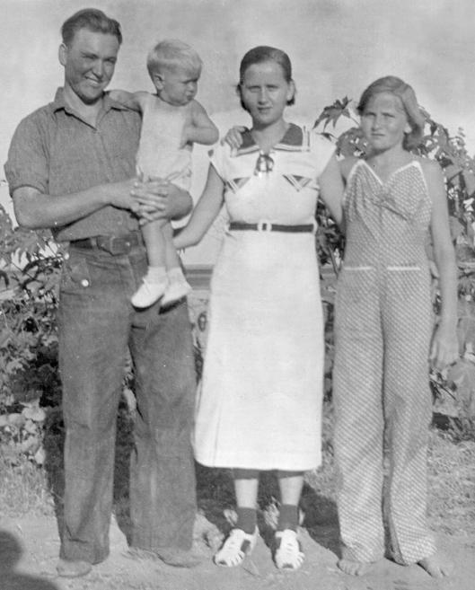 Jimmy Jacob Shiffert (23), Jimmy Eugene (18 months), Sadie (21) and Dorothy (11)